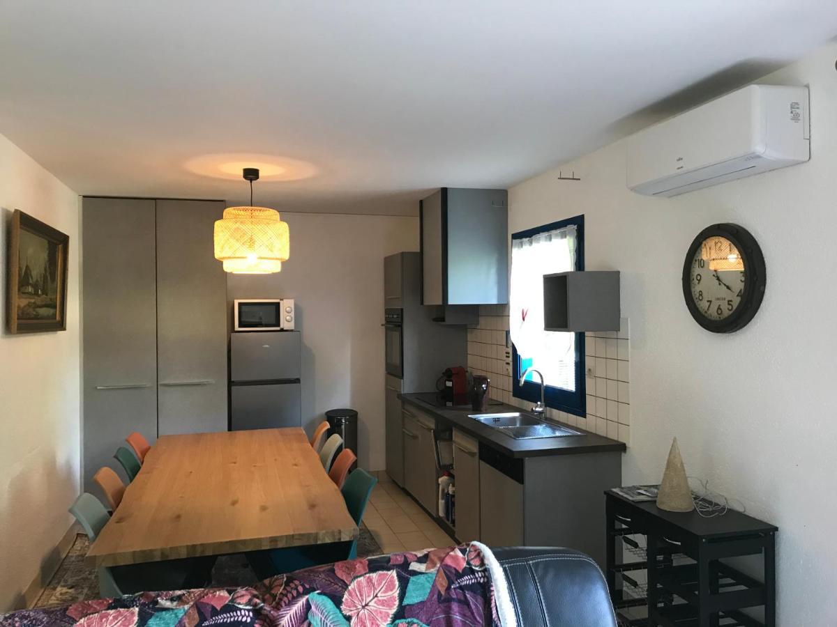 Gite Milin A Sizun Hebergement Confortable Pour 7 Pers Exterior foto