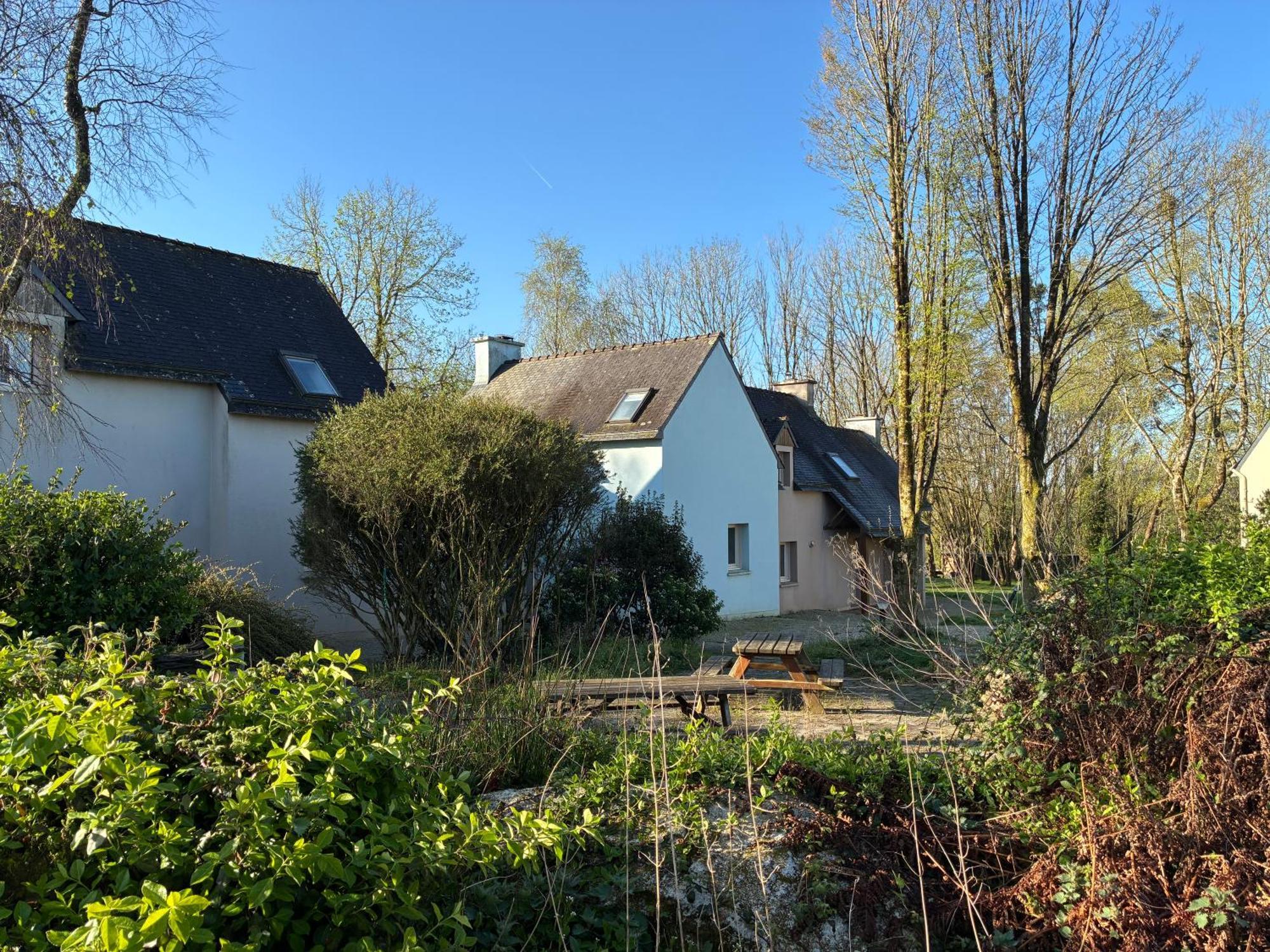 Gite Milin A Sizun Hebergement Confortable Pour 7 Pers Exterior foto